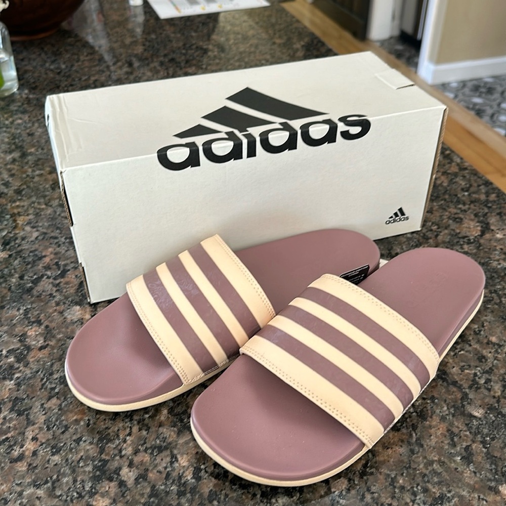 Adidas Adilette Comfort Slide Sandals H03621 Mauve & Cream US 10 Slip On New